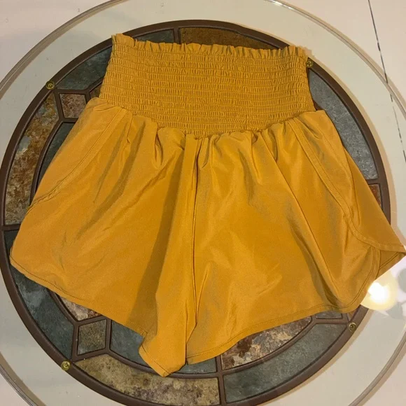 Aerie - Real Me Smocked Running Shorts - Picture 5 of 6